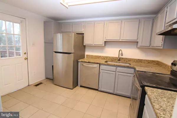 Woodbridge, VA 22191,14946 ENTERPRISE LN