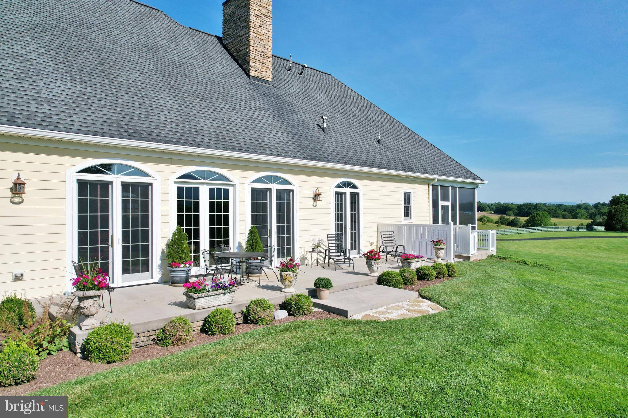 New Market, VA 22844,612 CARDINAL RD