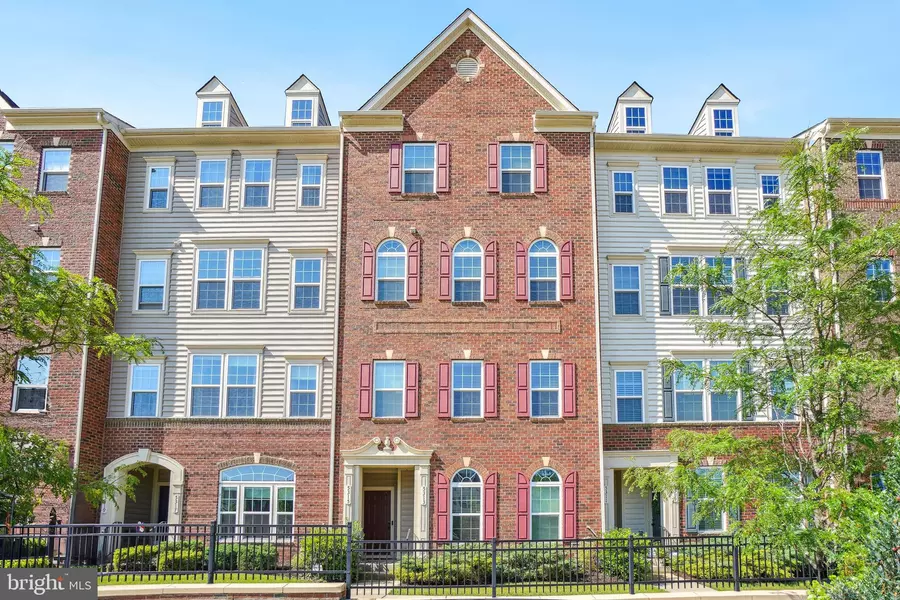 5315 S CENTER DR #304H, Greenbelt, MD 20770