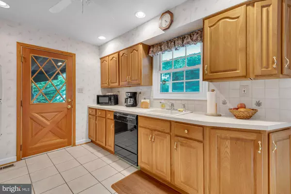 Severna Park, MD 21146,51 SUNSET DR