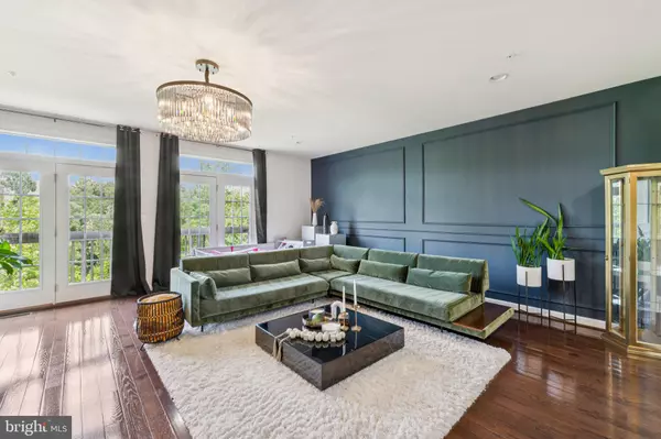 Greenbelt, MD 20770,5445 STREAM BANK LN