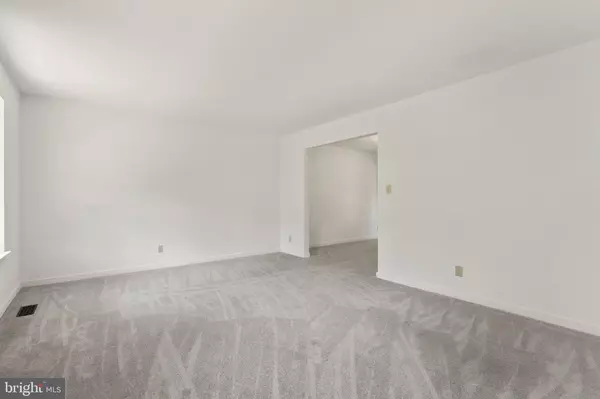 Fredericksburg, VA 22405,27 BROWN CIR