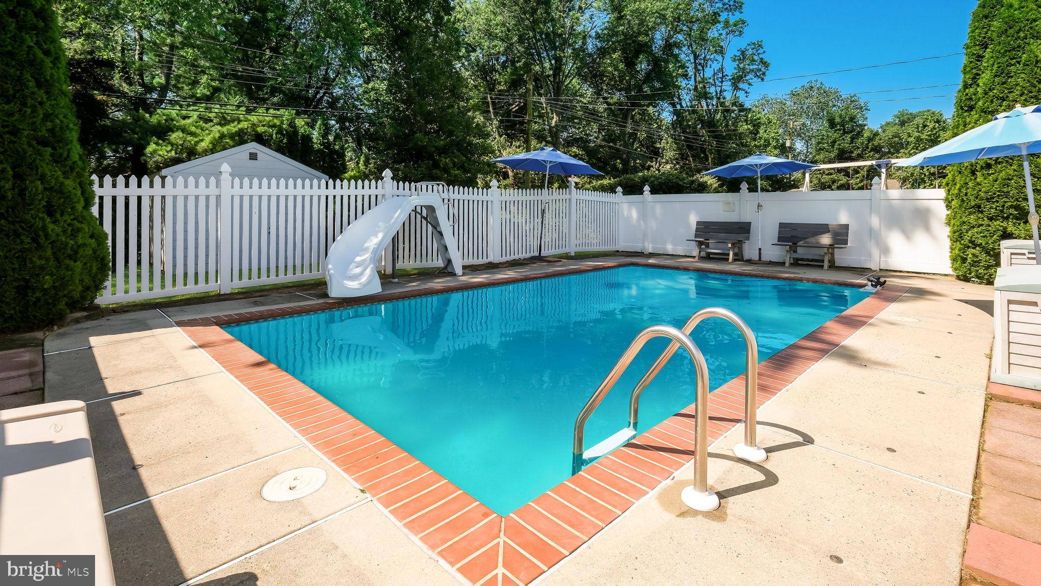 Morrisville, PA 19067,237 LOUISE DR