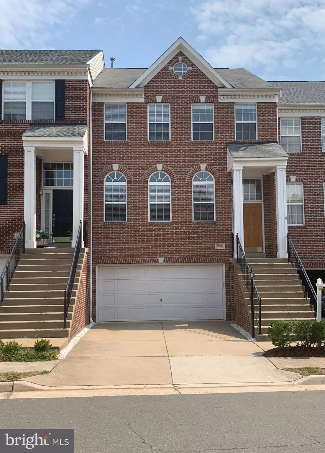 Ashburn, VA 20147,20924 DURYEA TER