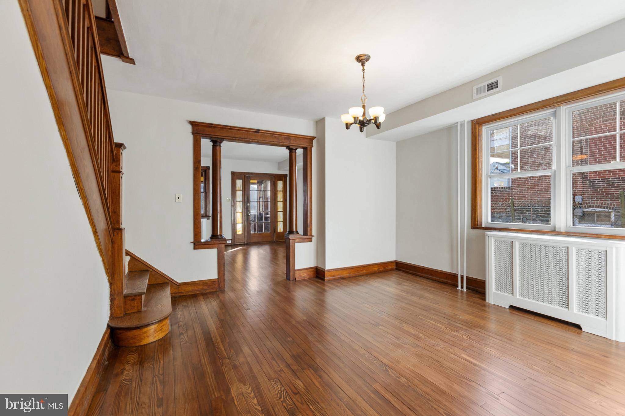 Conshohocken, PA 19428,313 W 5TH AVE