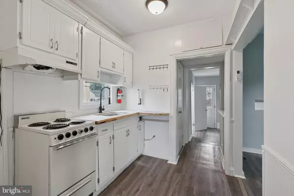 Lansdale, PA 19446,17 W FOURTH ST