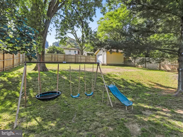 Berkeley Springs, WV 25411,674 HARRISON AVE