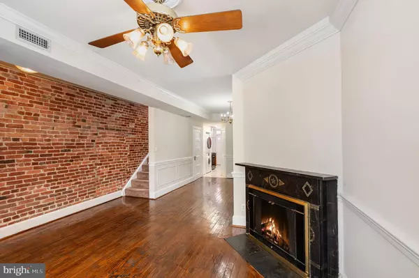 Washington, DC 20002,716 4TH ST NE