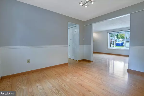 Frederick, MD 21702,1824 LAWNVIEW DR