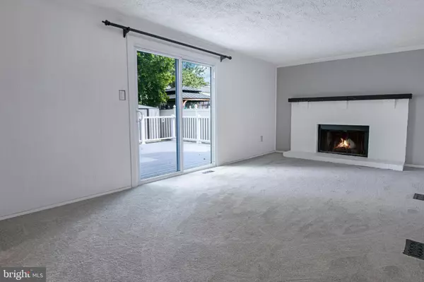 Frederick, MD 21702,1824 LAWNVIEW DR