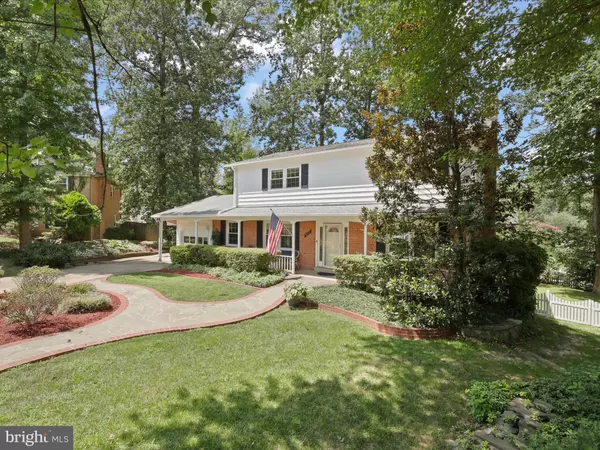 Springfield, VA 22152,8704 LYNN SUSAN CT