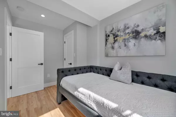 Washington, DC 20011,5130 7TH ST NW