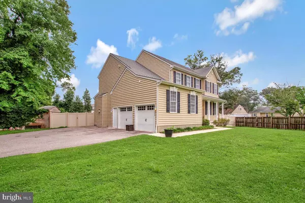 Severna Park, MD 21146,339 LIGHT STREET AVE