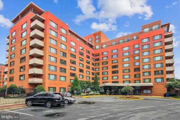 1121 ARLINGTON BLVD #724, Arlington, VA 22209