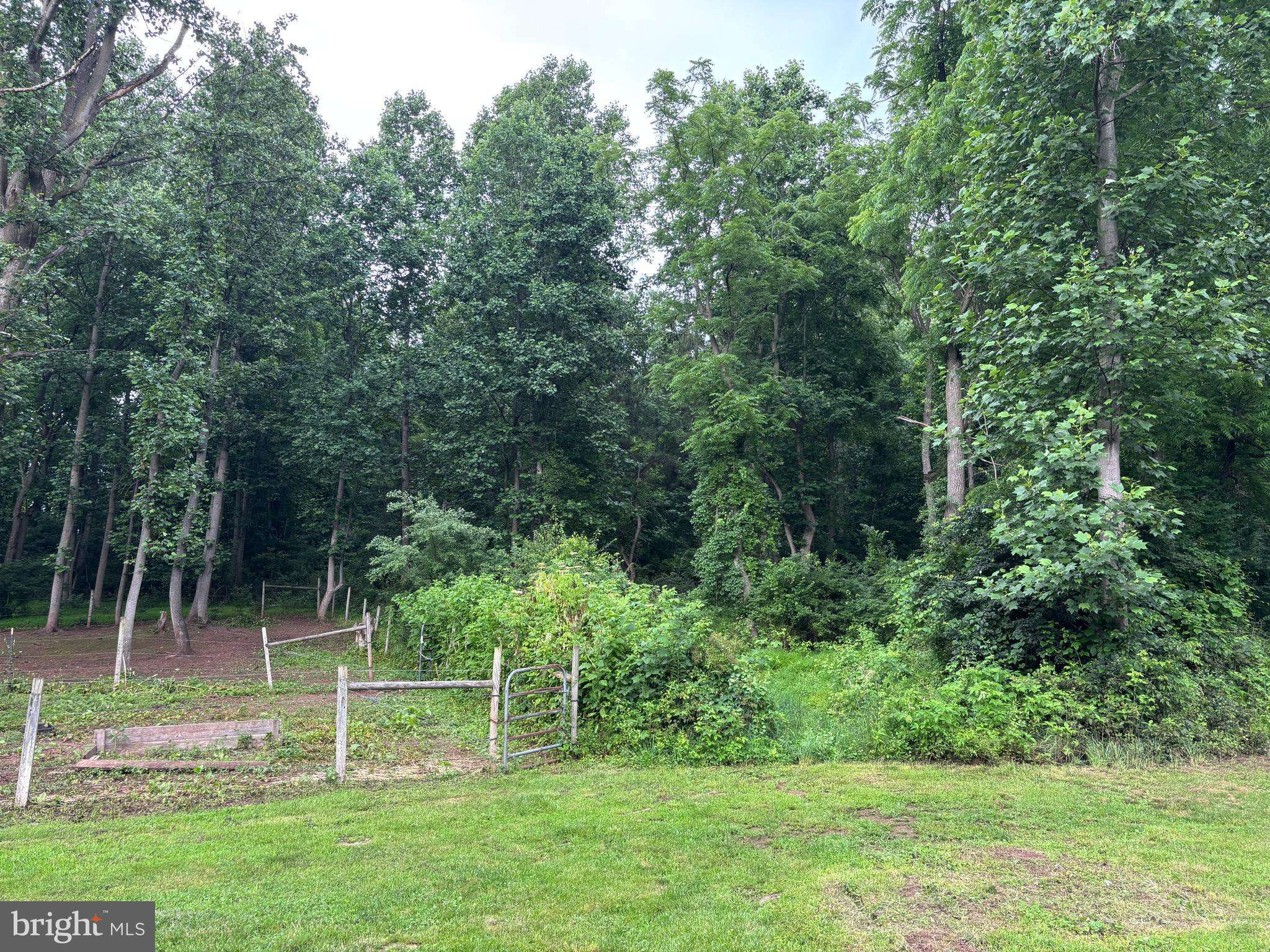 Mohnton, PA 19540,449 WESTLEY RD