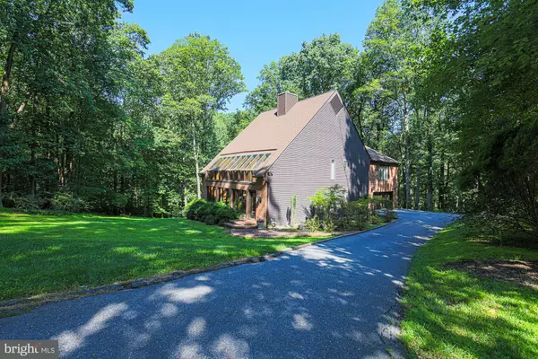 Reisterstown, MD 21136,710 SAINT PAUL AVE