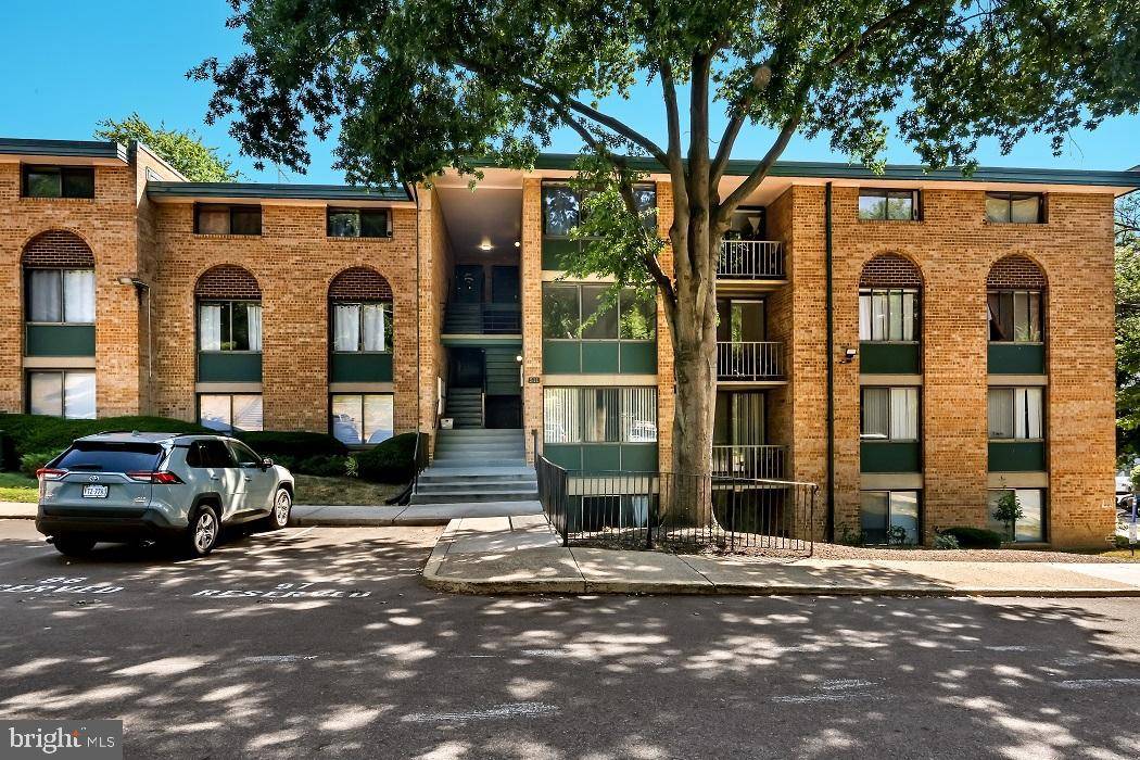 Alexandria, VA 22312,511 N ARMISTEAD ST #202