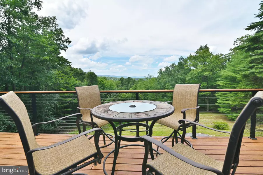 1311 HEPNER RD, Mount Jackson, VA 22842