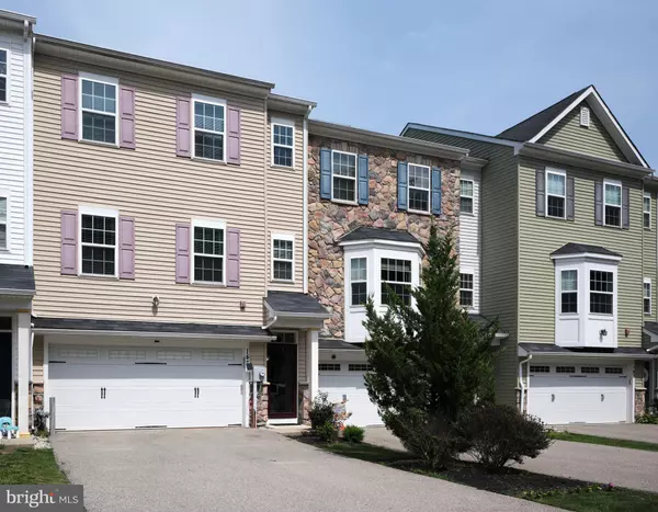 143 GRAYSTONE DR, Feasterville Trevose, PA 19053