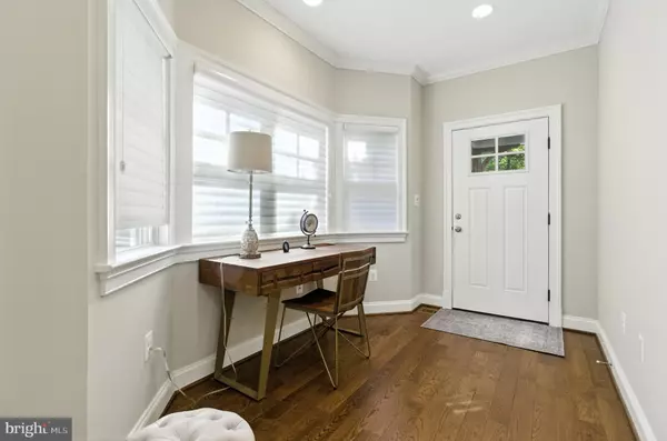 Mclean, VA 22101,6838 SAINT ALBANS RD