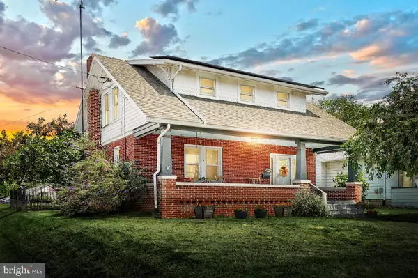 545 W KING ST, Littlestown, PA 17340