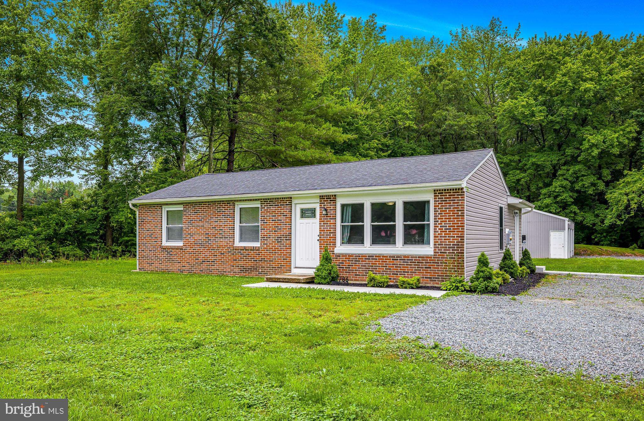 1786 LION HOPE RD, Clayton, DE 19938
