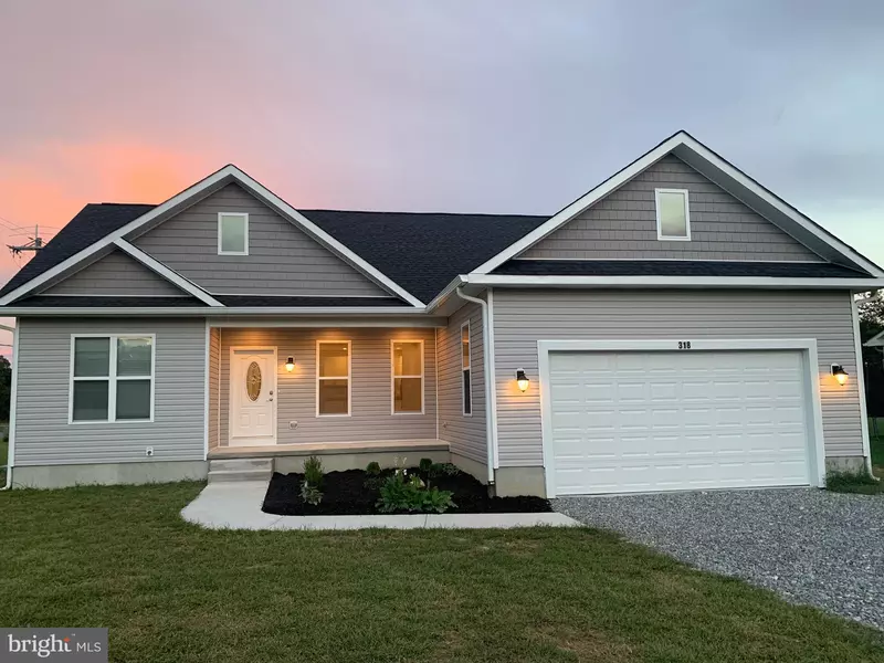 68 LAKE DR, Colonial Beach, VA 22443