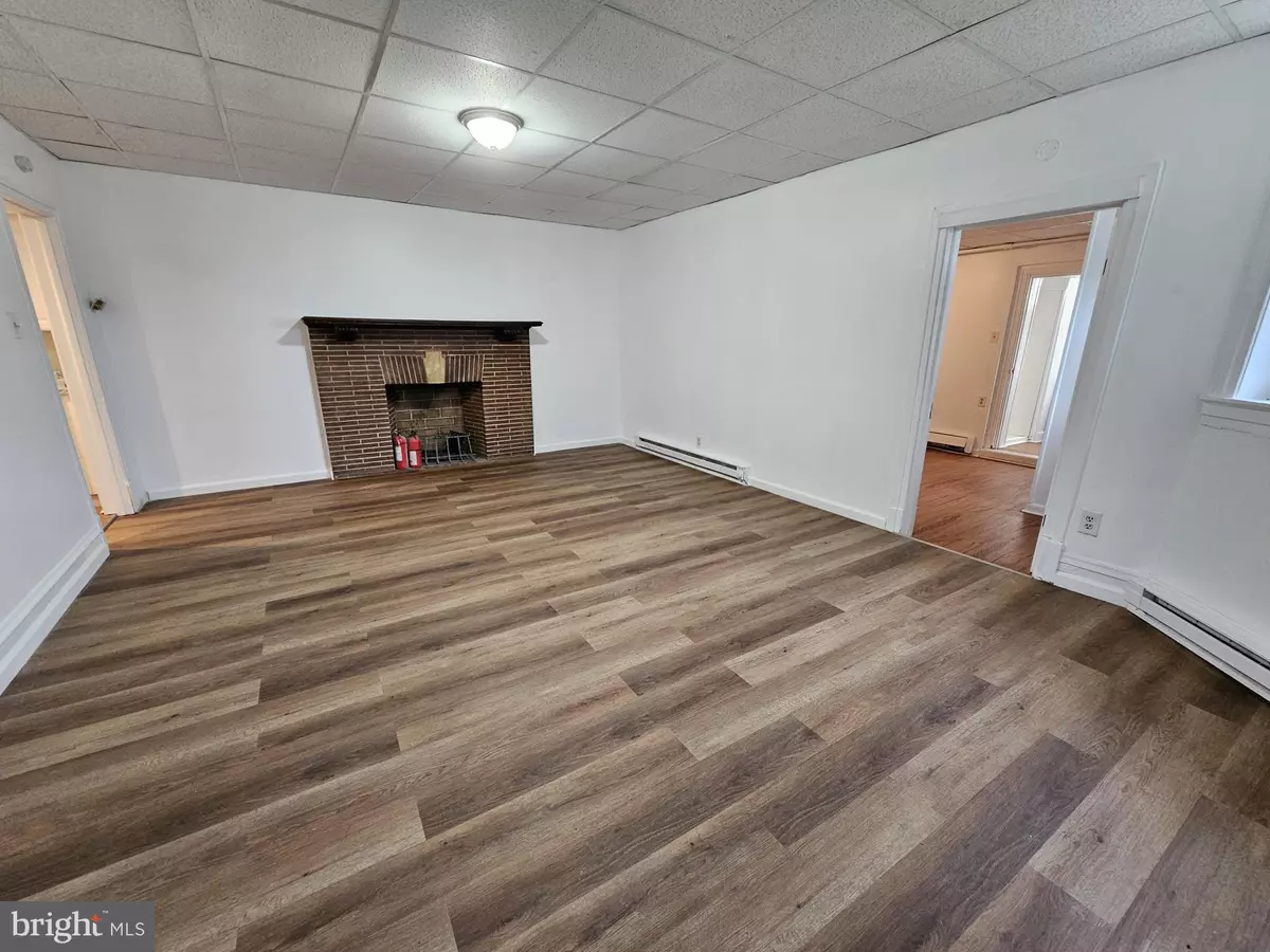 Sellersville, PA 18960,403 WASHINGTON AVE #3