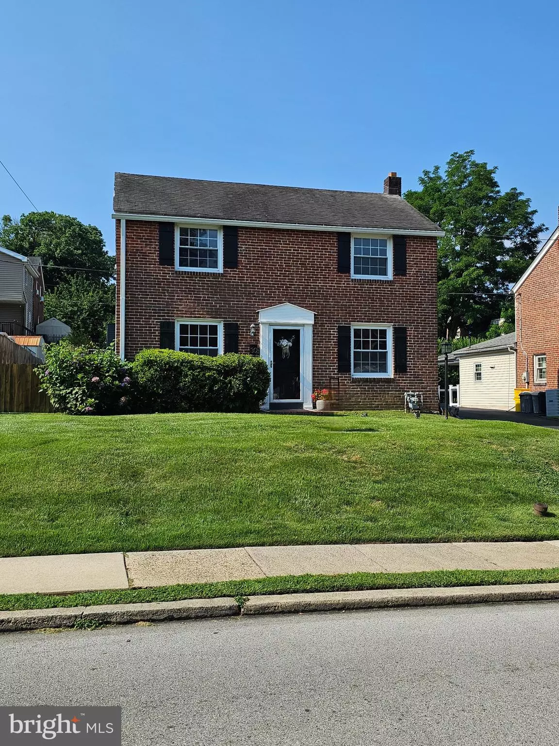 Springfield, PA 19064,30 WAYNE AVE