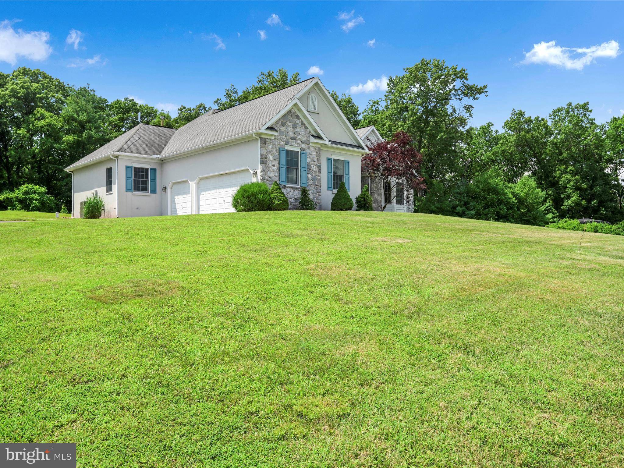 Reading, PA 19607,2219 MORGANTOWN RD