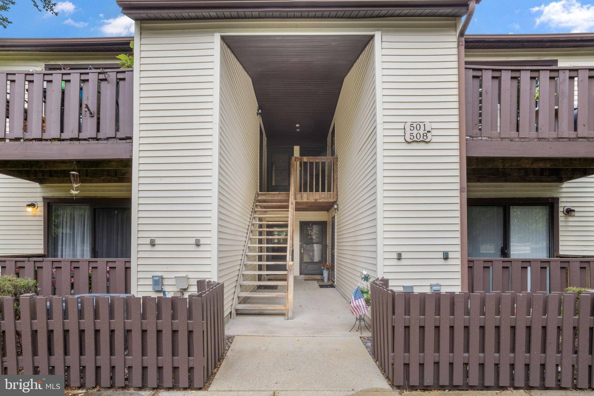 501 LINDSEY CT, Marlton, NJ 08053
