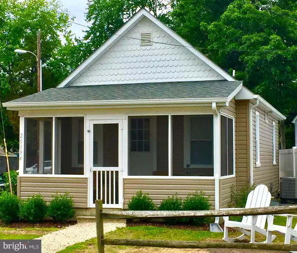 20594 BAY RD #9, Rehoboth Beach, DE 19971