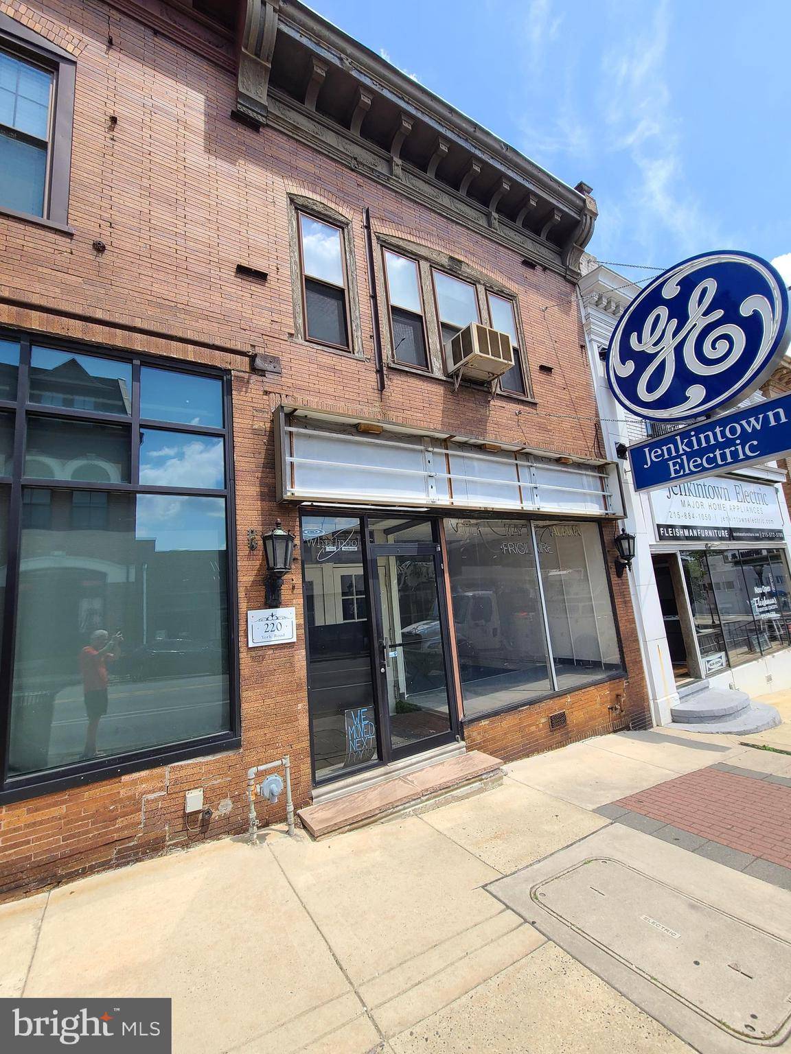 220 YORK RD, Jenkintown, PA 19046