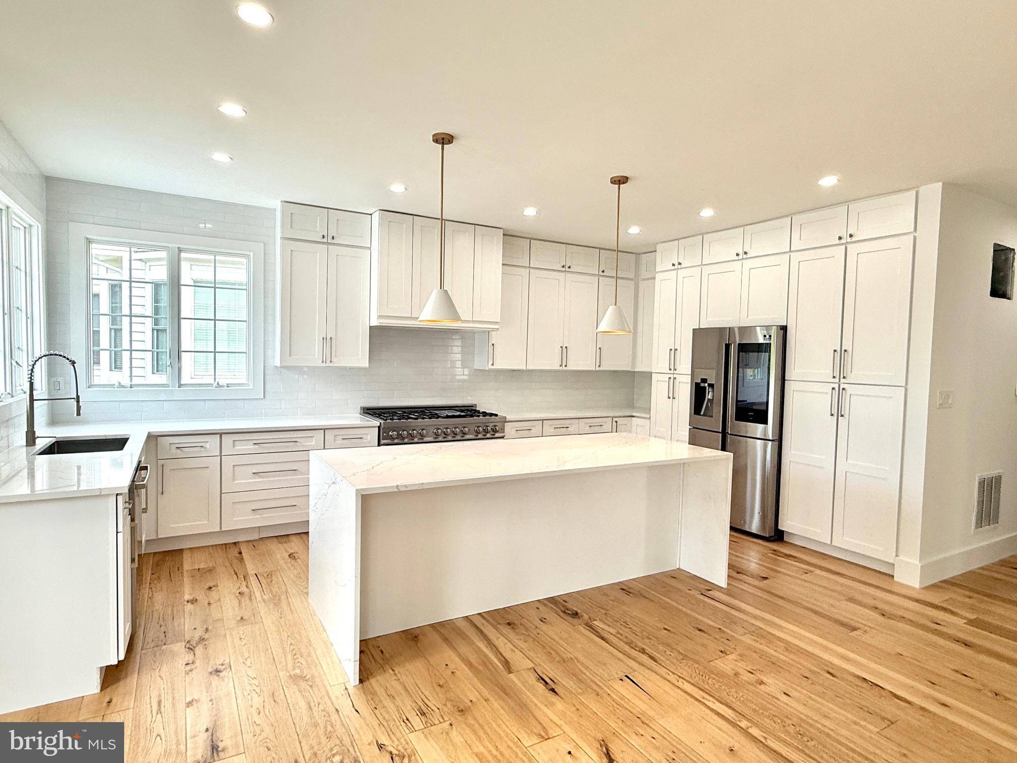 Leesburg, VA 20176,43616 HABITAT CIR