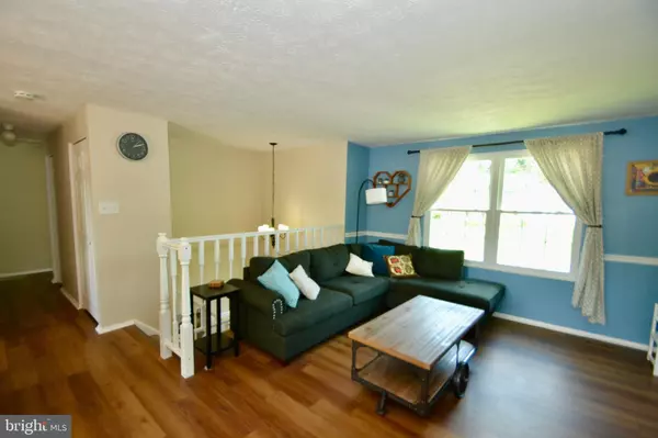 Frederick, MD 21702,1818 MEADOWGROVE LN