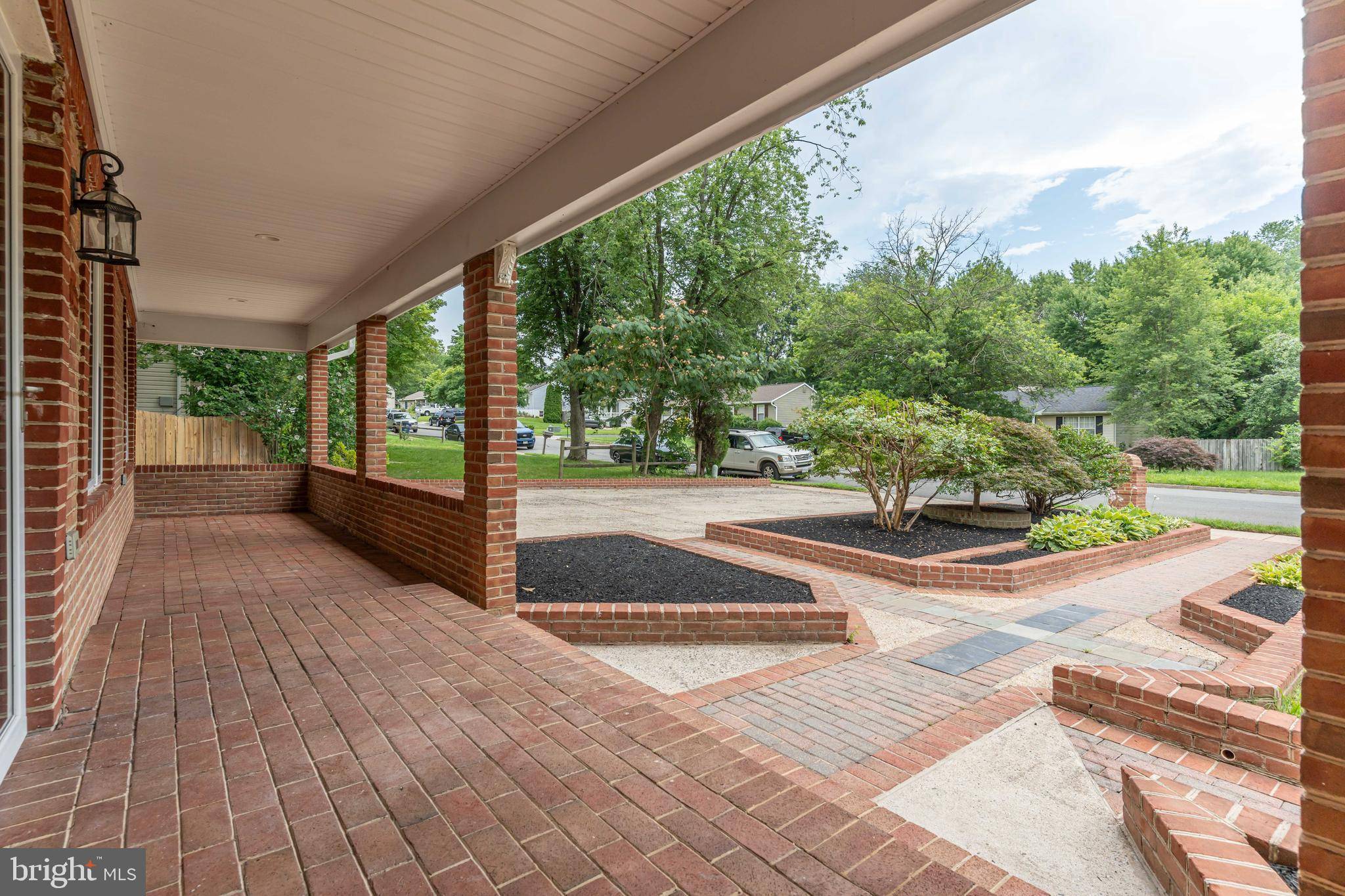 Manassas, VA 20110,10311 POE DR