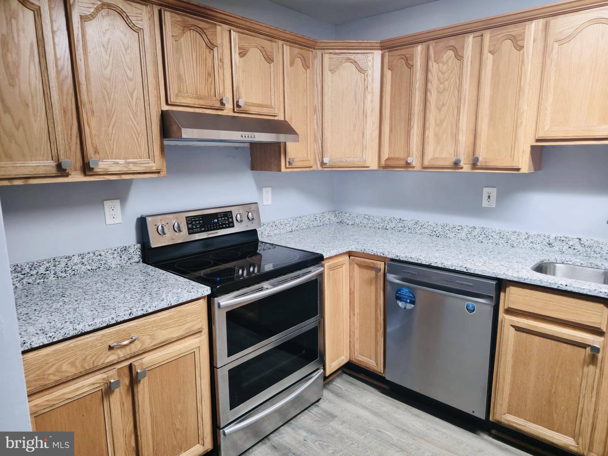 Laurel, MD 20723,9090 MOONSHINE HOLW #C