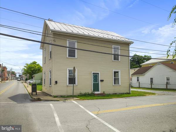 Shippensburg, PA 17257,14 W BURD ST