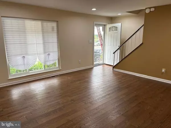 Capitol Heights, MD 20743,7243 JOPLIN ST
