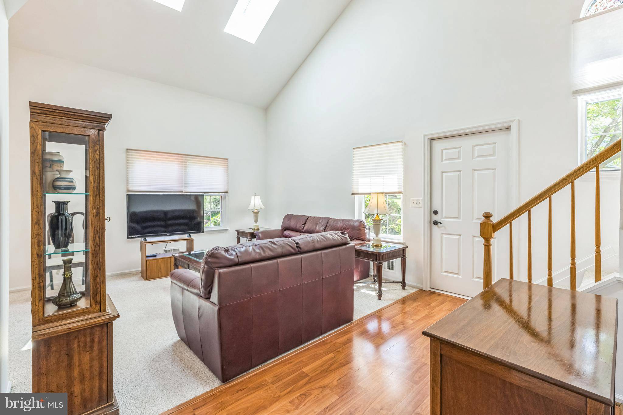 Ewing, NJ 08628,22 PIONEER CT