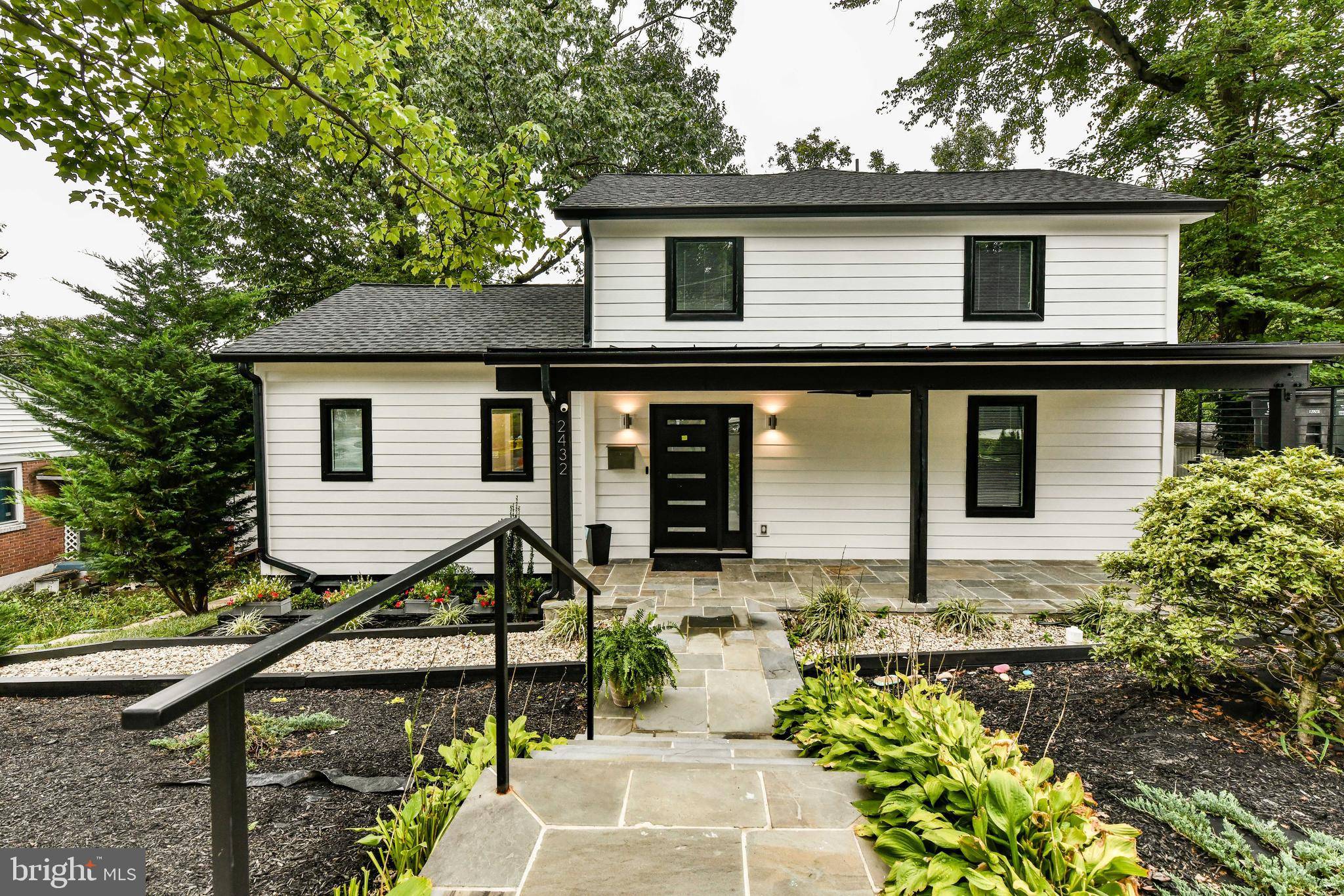 2432 S CULPEPER ST, Arlington, VA 22206