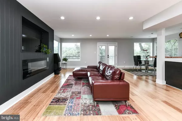 Arlington, VA 22206,2432 S CULPEPER ST