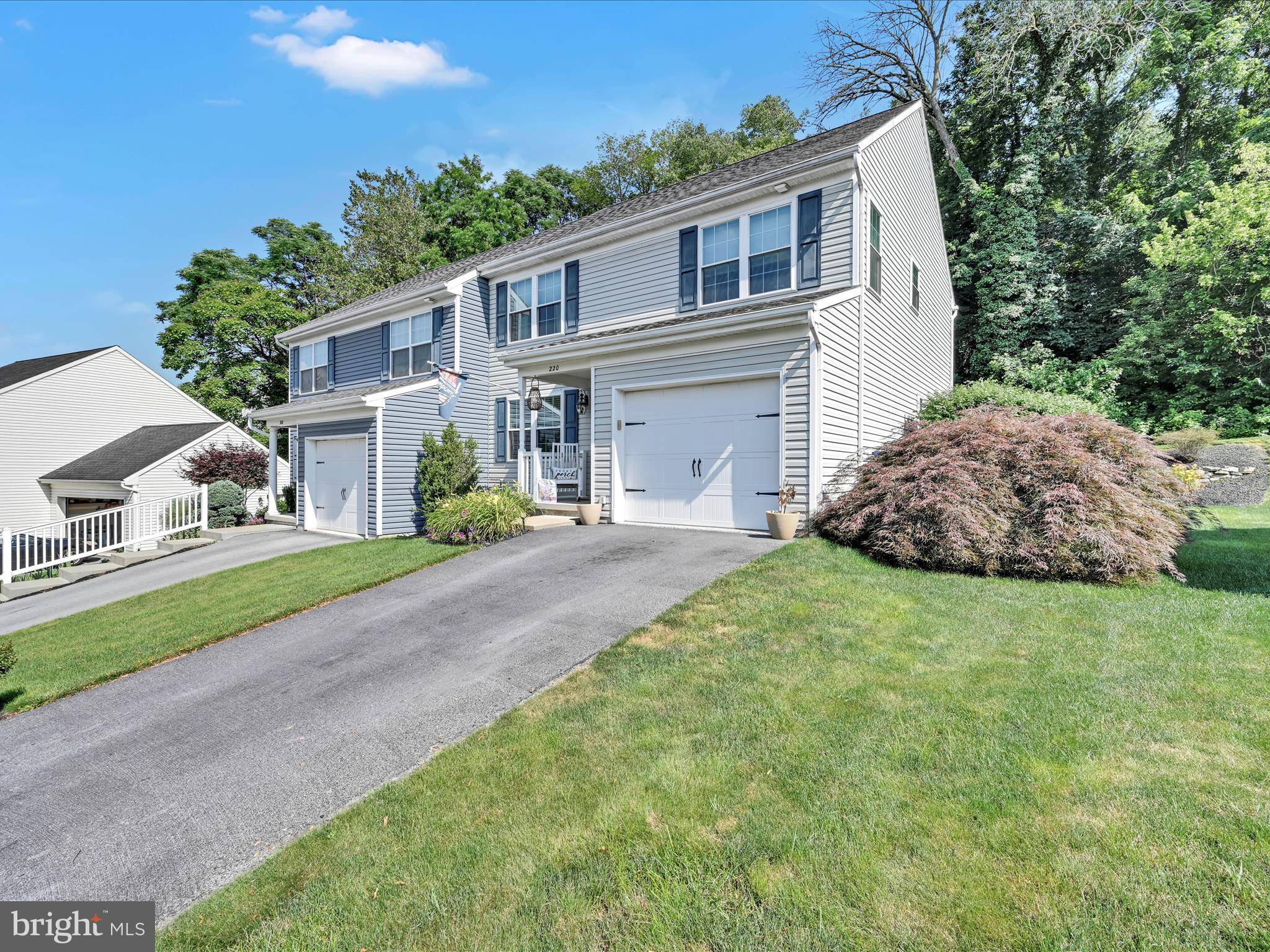 Lancaster, PA 17602,220 COOL CREEK WAY