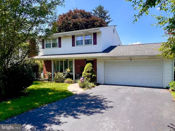 Palmyra, PA 17078,47 SANDALWOOD DR