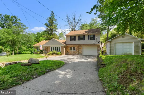West Chester, PA 19382,1403 MANLEY RD