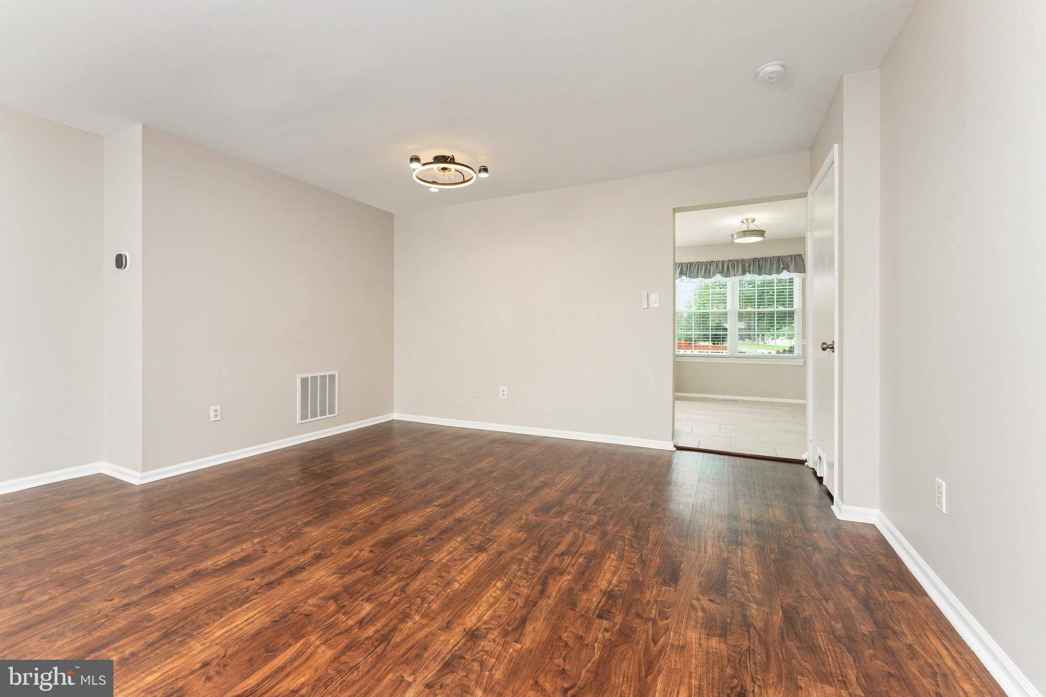 Manassas, VA 20110,8761 DEBLANC PL