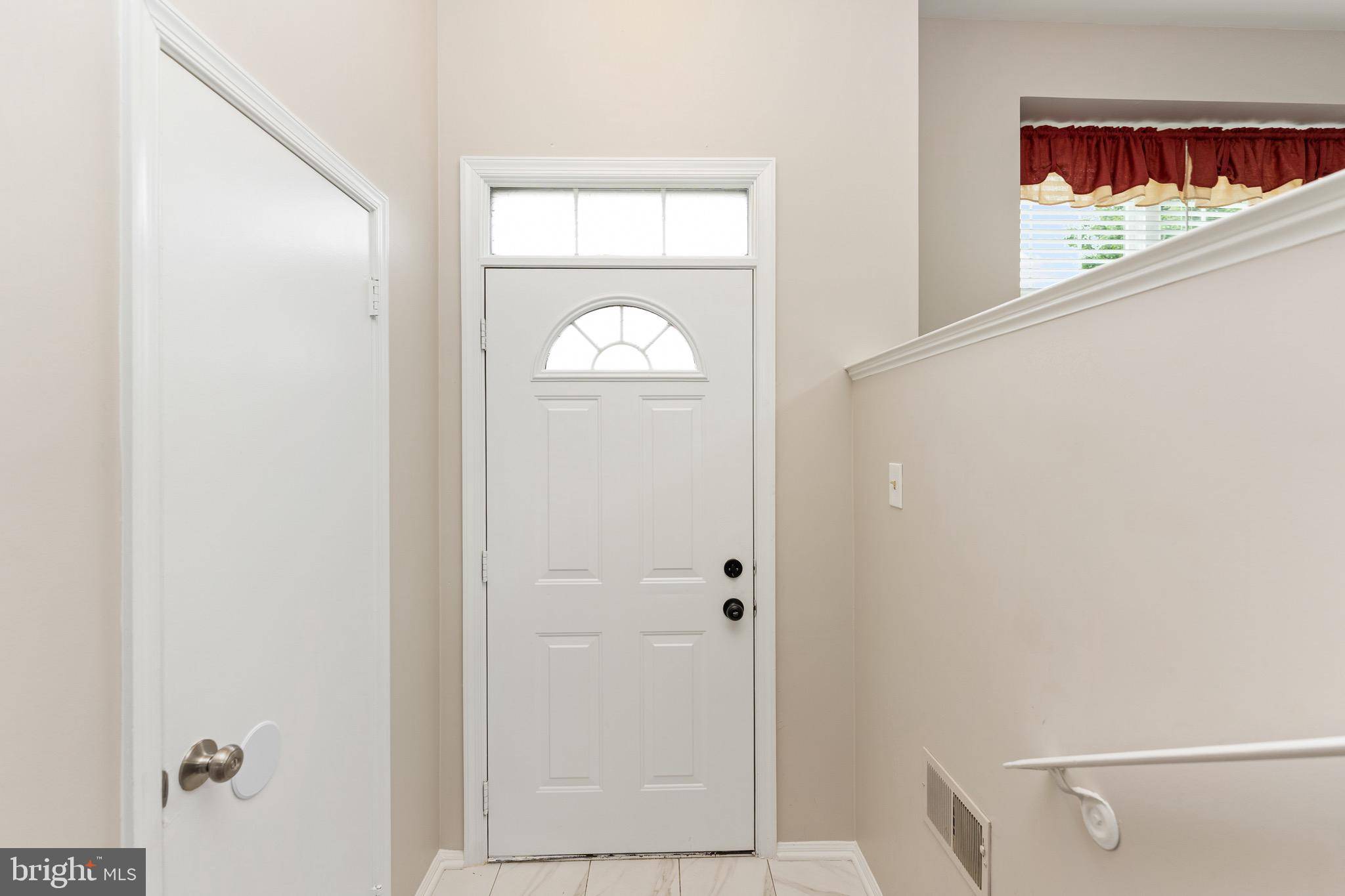 Manassas, VA 20110,8761 DEBLANC PL