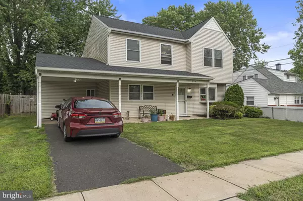 Morrisville, PA 19067,574 WILK DR