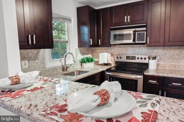 Lanham, MD 20706,5802 SHEPHERD LN