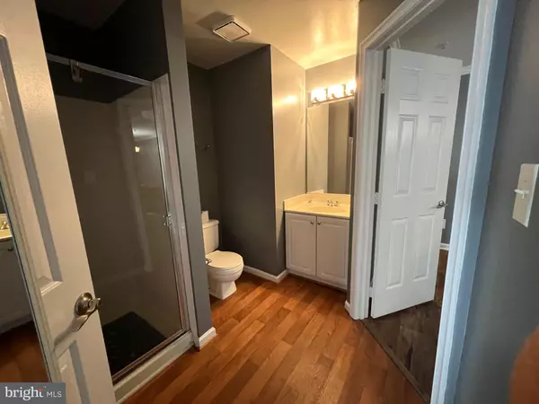 Manassas, VA 20109,11002 KOMAN CIR #202